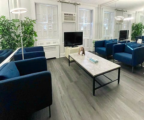 clean-and-comfortable-dental-office-brooklyn